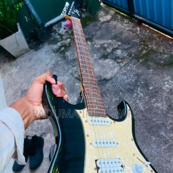 AXE Superstrat HSS Electric Guitar