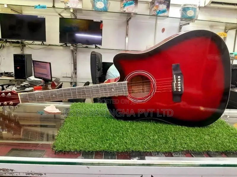 Maya Box Guitar