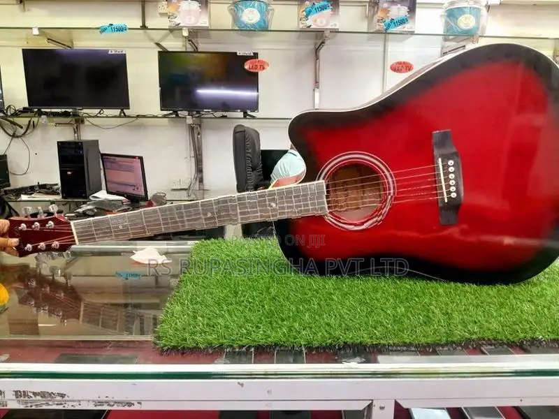 Maya Box Guitar