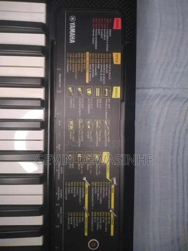 Yamaha Psr-F52