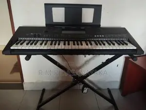 Yamaha PSR-E463 Keyboard