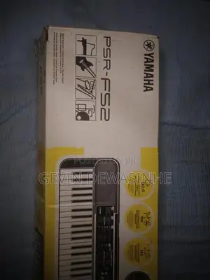 Yamaha Psr-F52