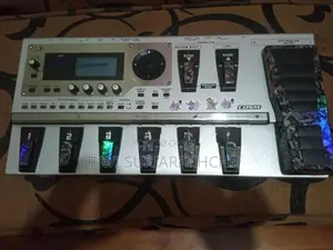 boss gt10 guitar pedal