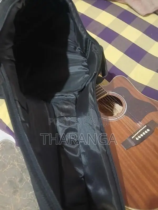 Yamaha Guitar
