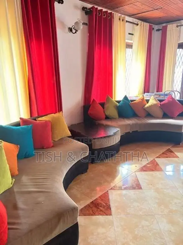 Sofa Set