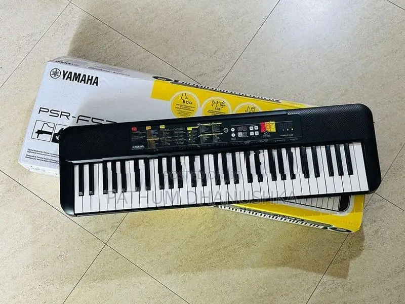 Yamaha PSR F52 Keyboard