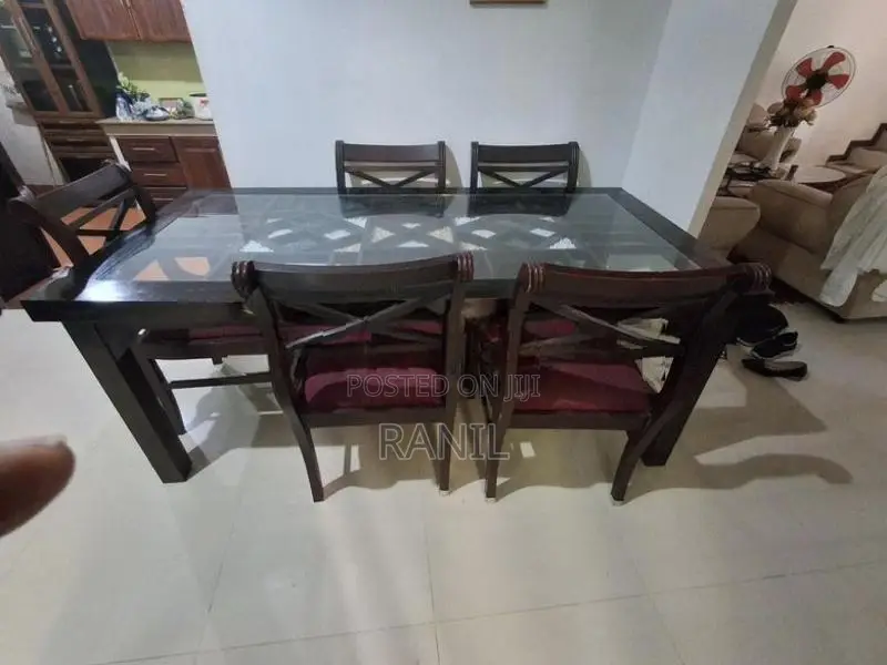 Used Dining Table with 6 Chairs