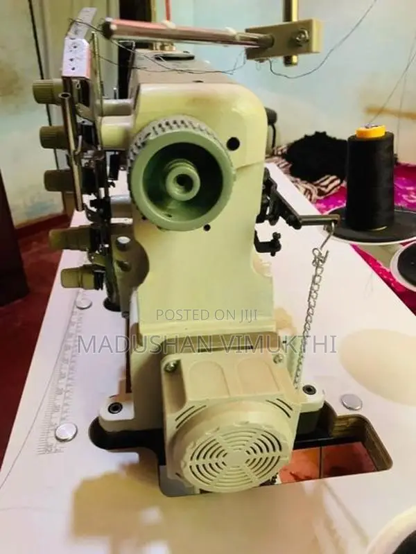 Pegasus Industrial Flatlock Sewing Machine