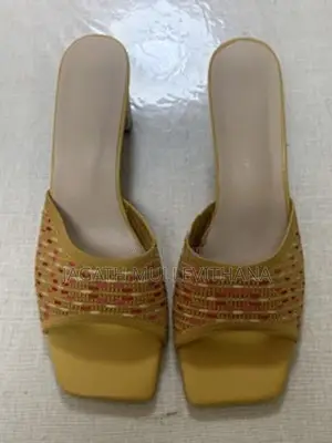Yellow Heel