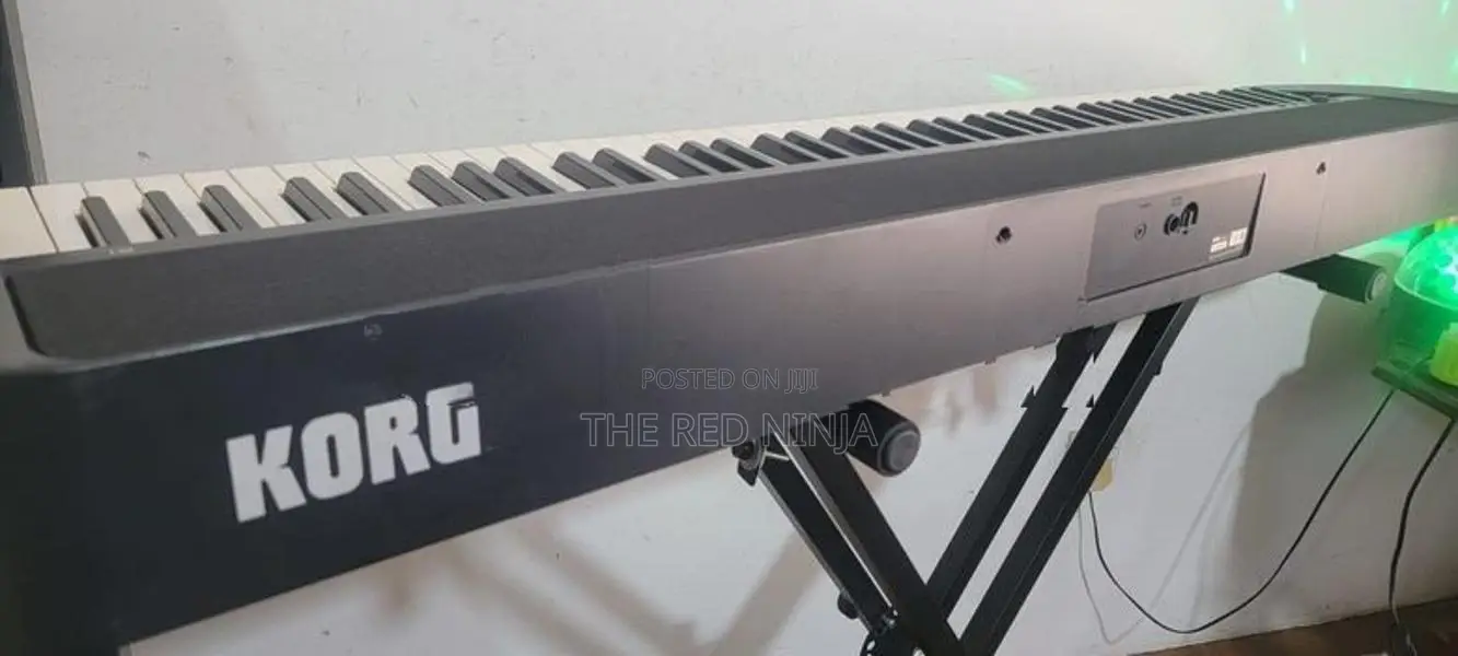 Korg B1 Keyboard