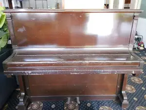 J.b cramer with co Piano stool