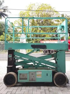 Scissor Lift / Boom