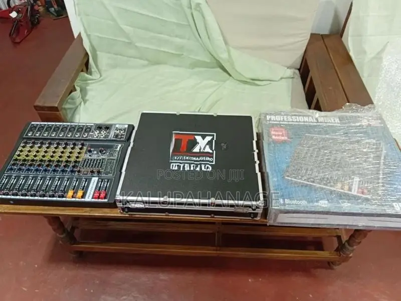 Jbl Eon Pair with Tx Mixer