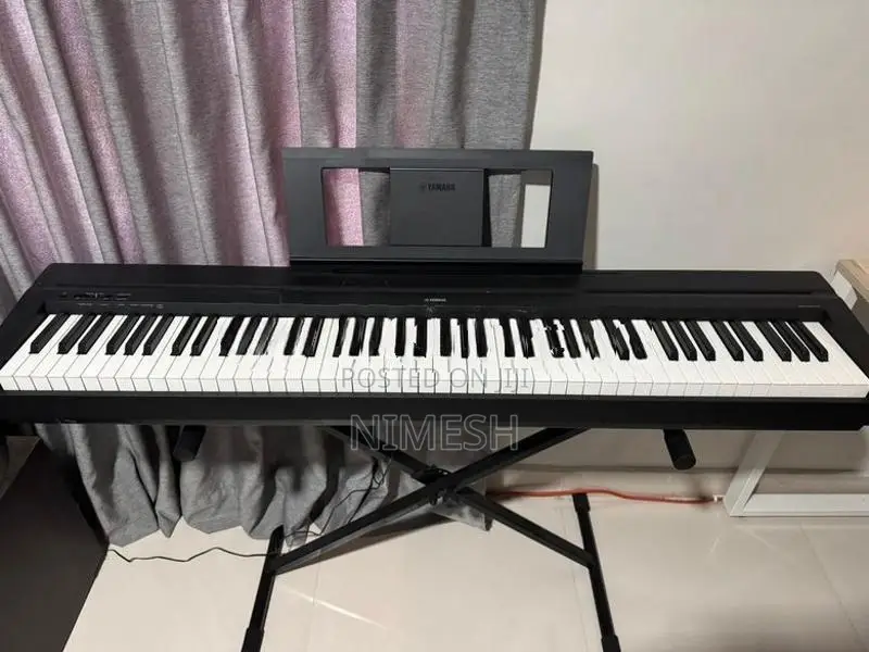 Yamaha P45B Digital Piano