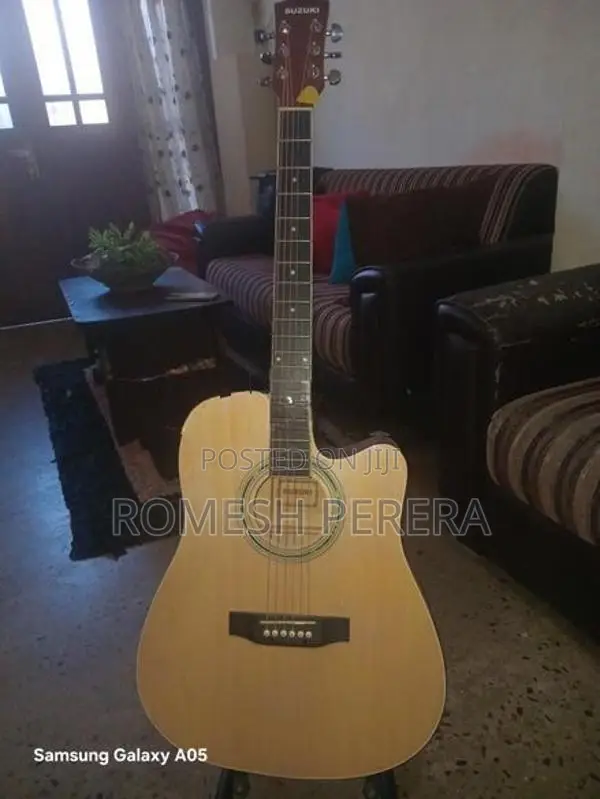 suzuki semi acoustic guitar