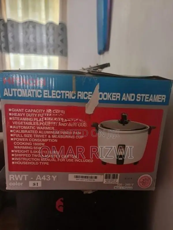 Hitachi Automatic Rice cooker with Steamer