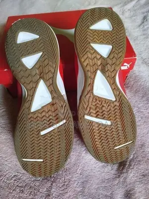 Badminton Shoes