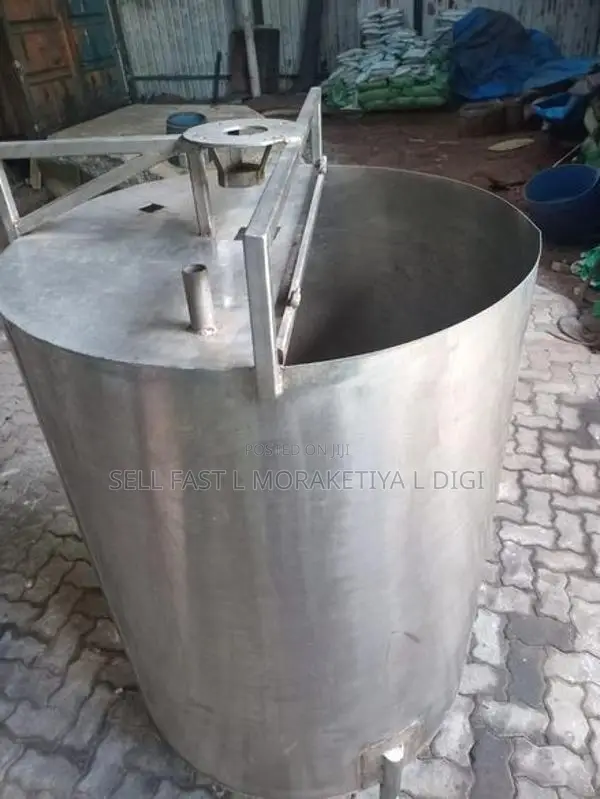 Stainless Steel (SS)Tank with Lid