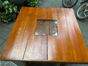 කෑම මේසය සමඟ පුටු 4