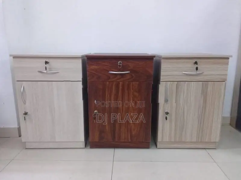 Bed Side Cupborad