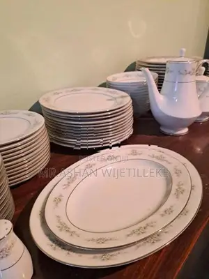Noritake Melissa 102 Pieces Dinner Set