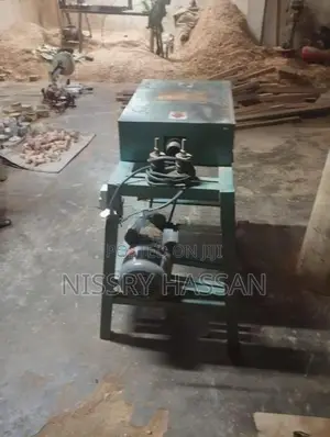 curtain pol cutting machine