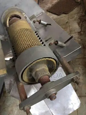 Oil Mill Machine