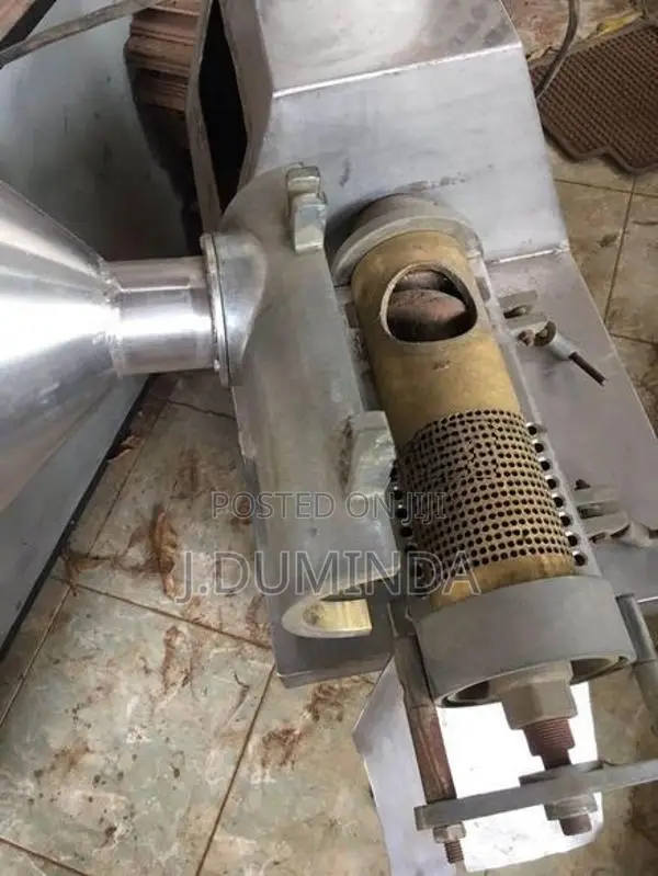 Oil Mill Machine