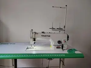 ZOJE Power Saving Lockstitch Machine - MCZJ9513