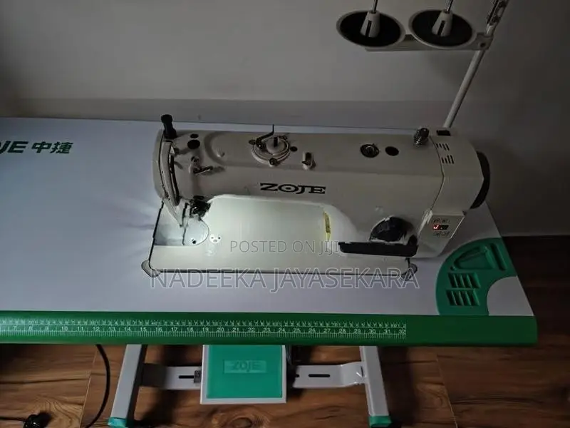 ZOJE Power Saving Lockstitch Machine - MCZJ9513