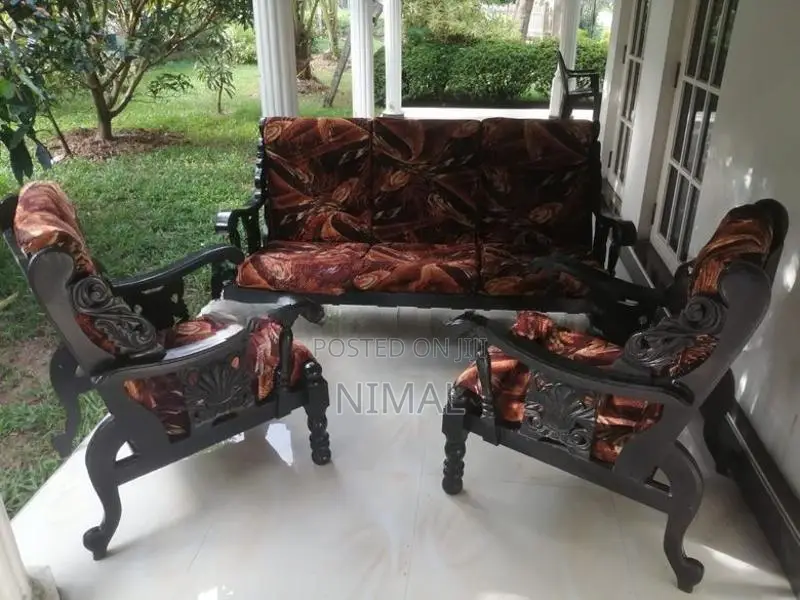 පුටු සෙට් එක