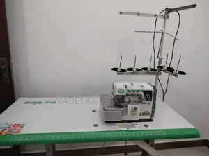 Zoje Overlock Machine