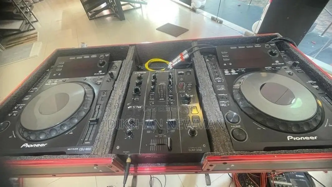 Pioneer CDJ 900 | DJM 350 Flight Case All Wires