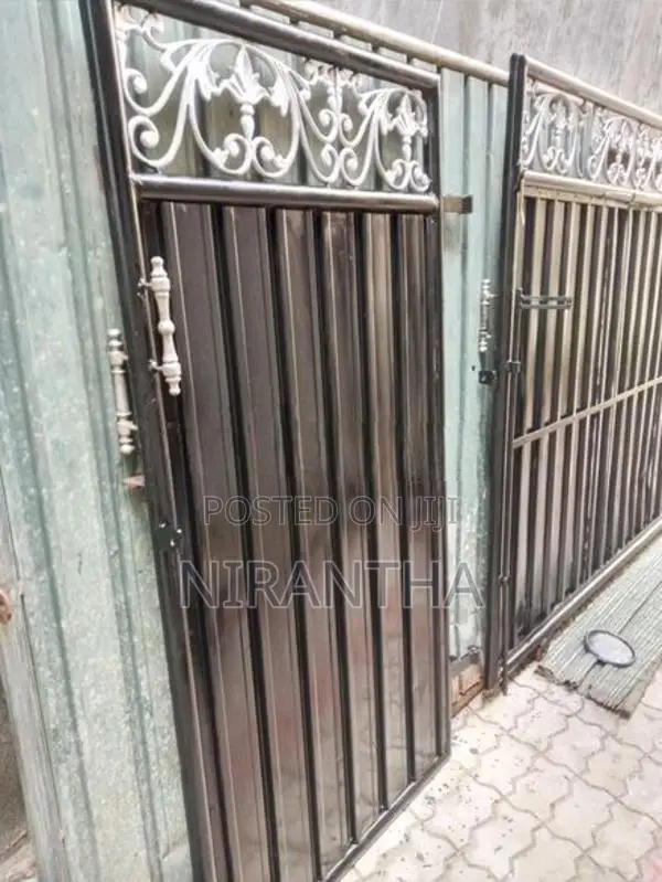 sliding gate 12 & 6 with small gate..