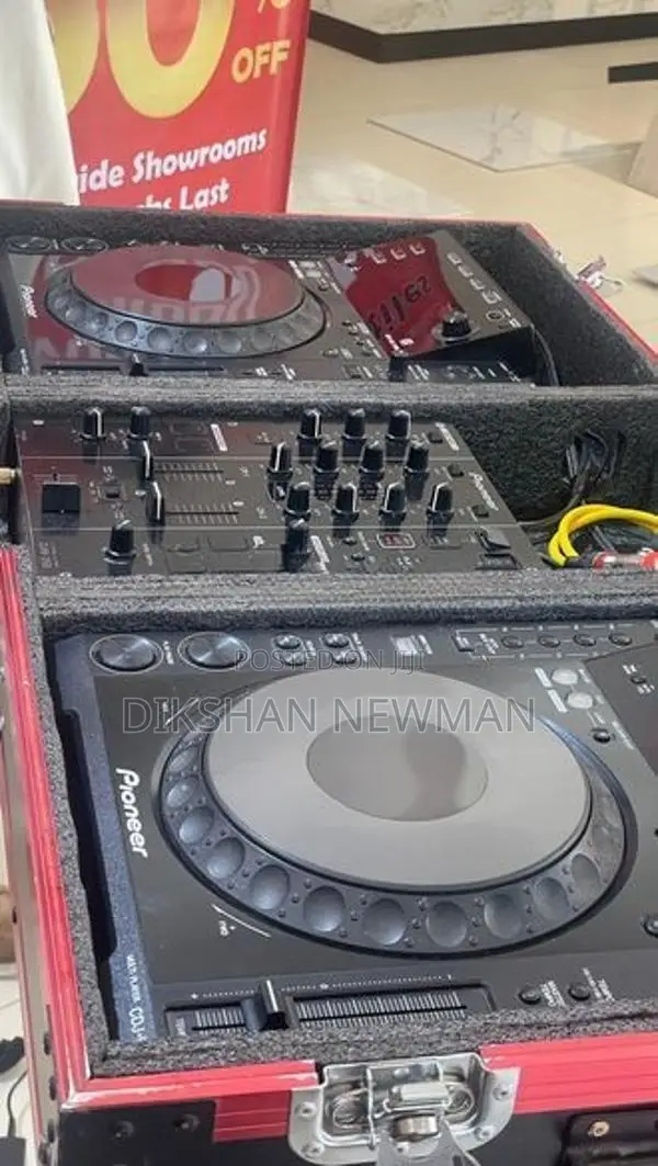 Pioneer CDJ 900 | DJM 350 Flight Case All Wires
