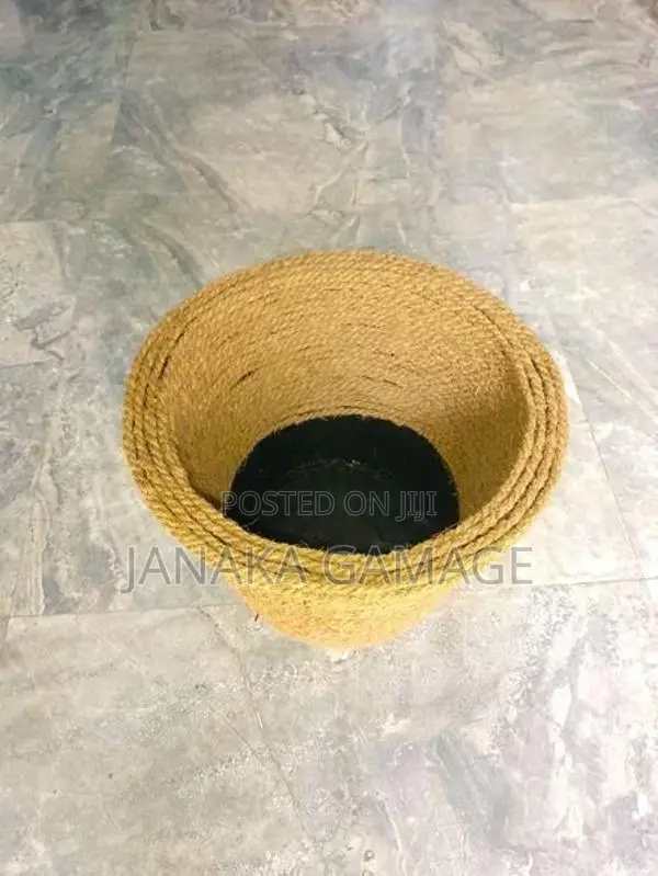 Flower pots