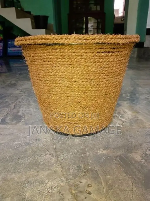 Flower pots