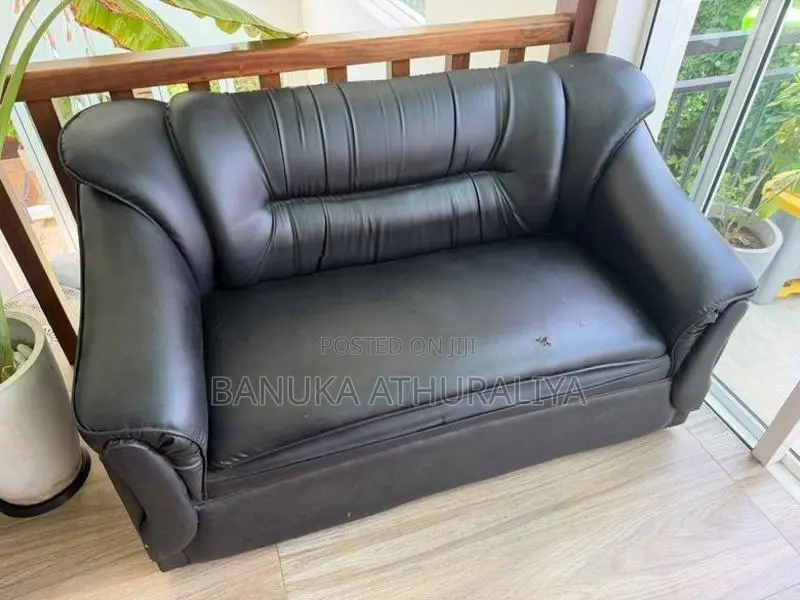 6 person leather sofa