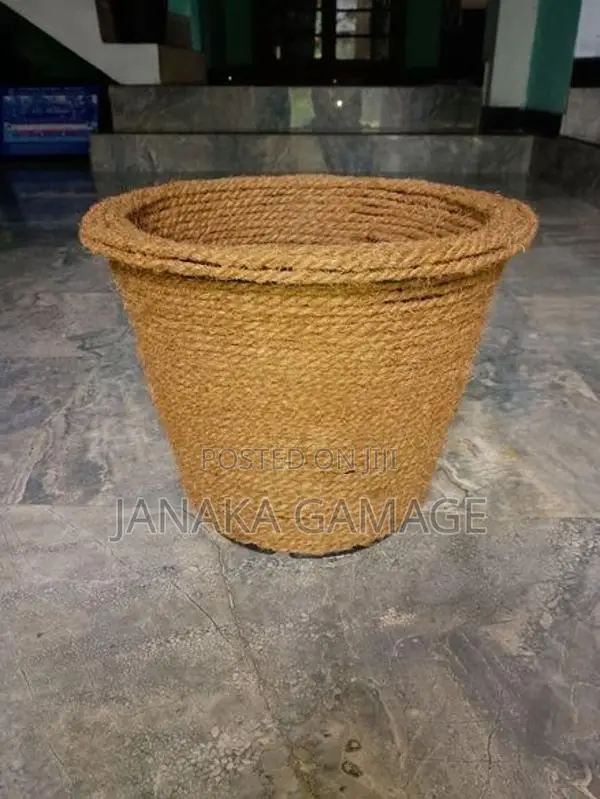 Flower pots