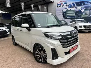 Toyota Roomy GT Custom 2023 Car Unregistered (Recondition)
