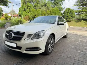 Mercedes-Benz E200 2012 Car (Used)