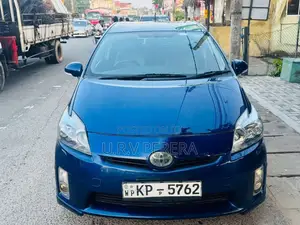 Toyota Prius 2011 Car (Used)