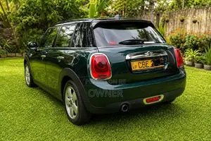 Mini Cooper 2017 Car (Used)