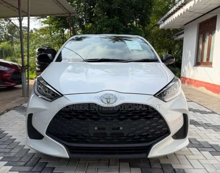 Toyota Yaris G LED BSM 2026 Car Brand New