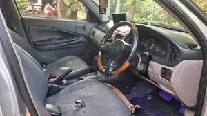 Nissan N16 2004 Car (Used)