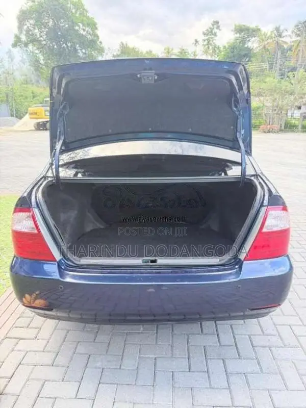 Toyota Corolla 121lx Limited 2006 Car (Used)