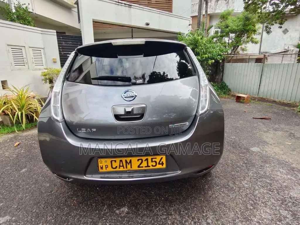 Nissan Leaf 2015 Car (Used)