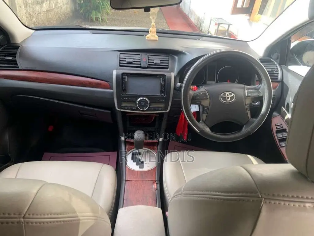 Toyota Allion 260 2010 Car (Used)