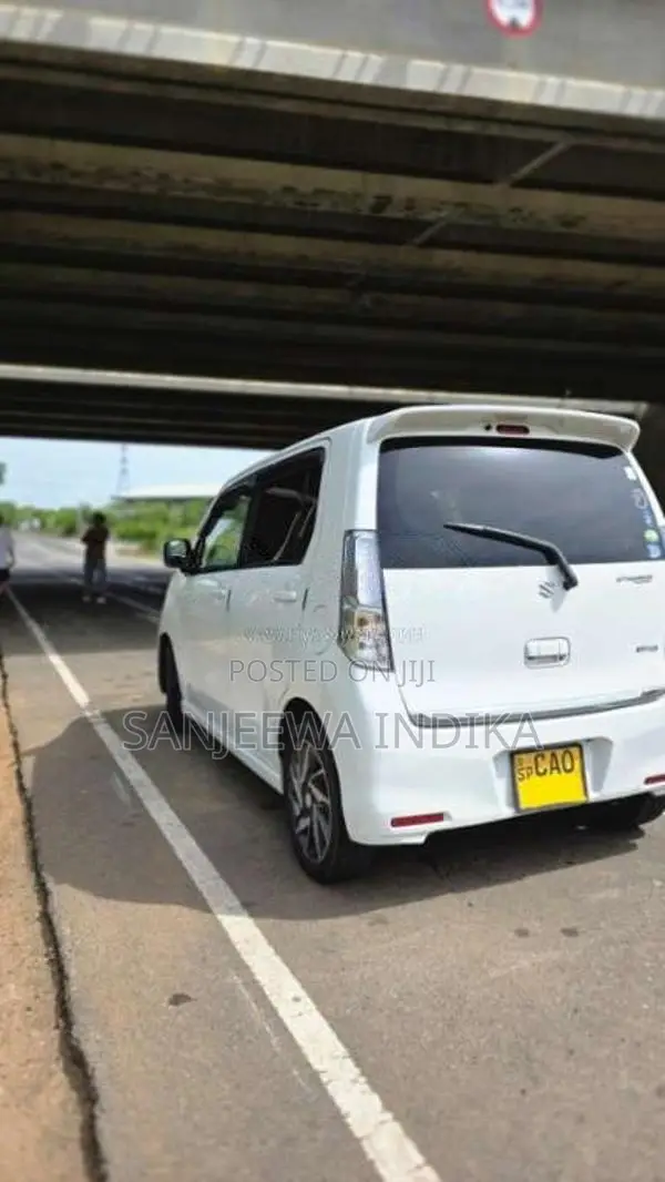 Suzuki Wagon R Stingray 2015 Car (Used)