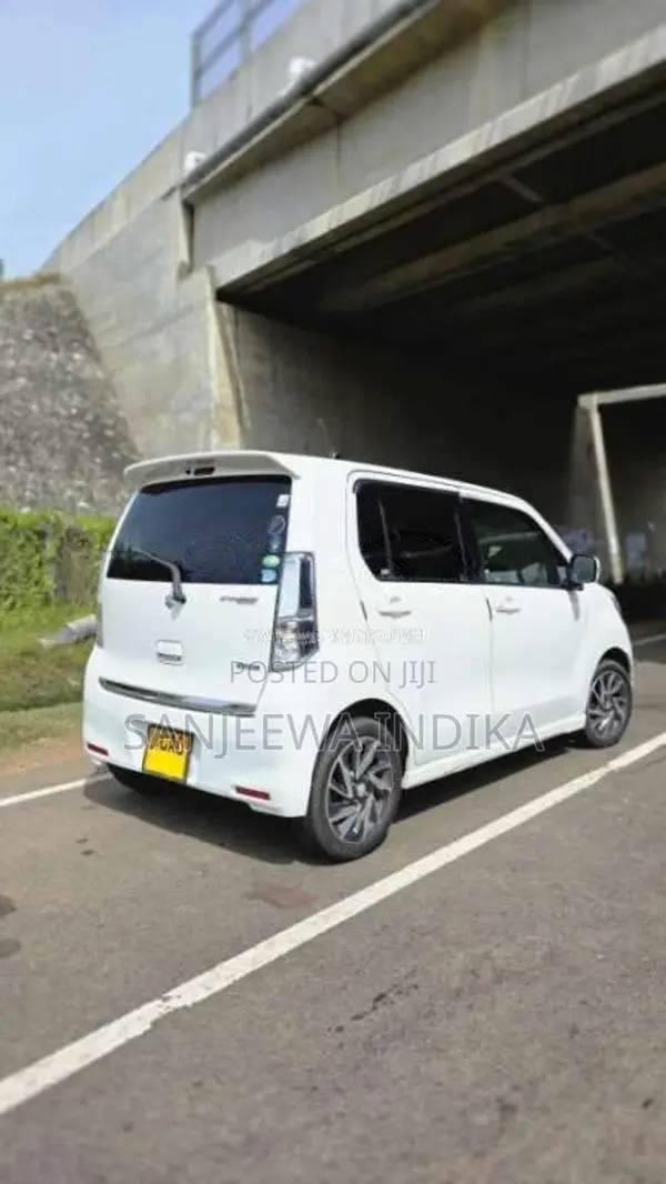Suzuki Wagon R Stingray 2015 Car (Used)